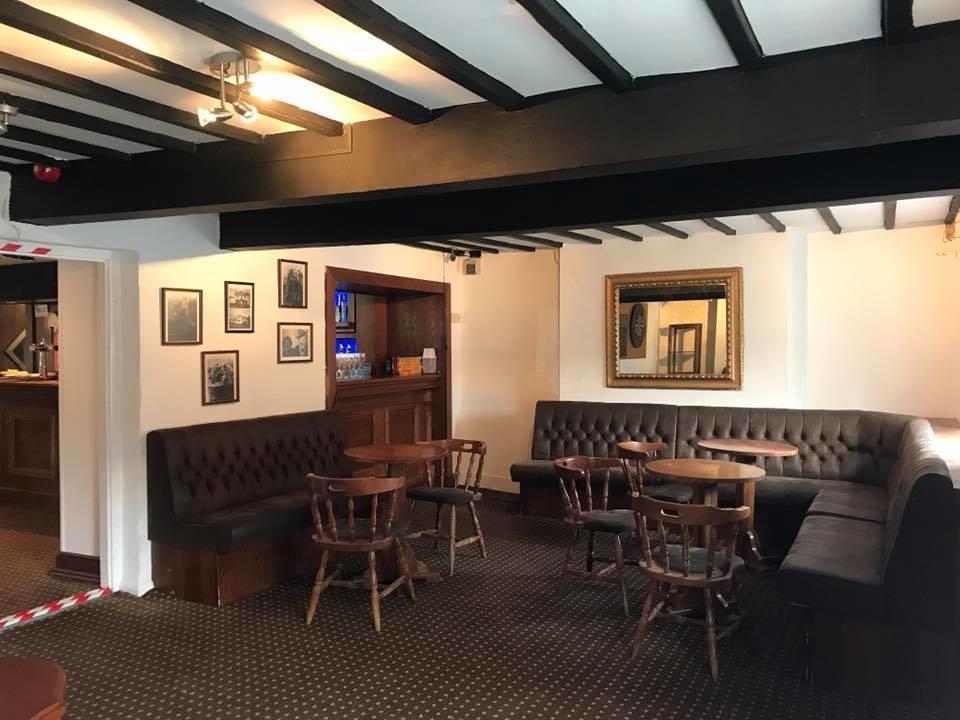 New Gurkha Inn Brecon Exterior photo